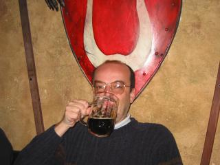 Robert Krten drinking beer